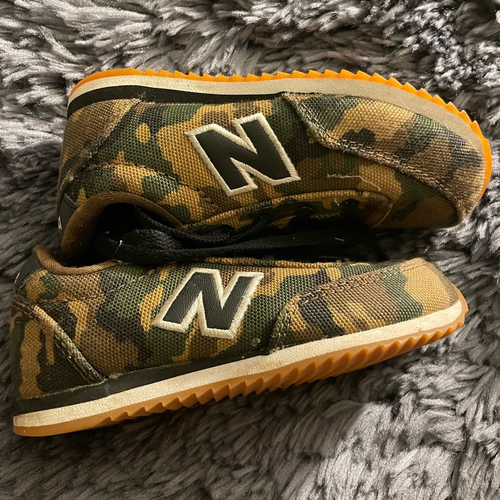 New Balance Camo - Picture 3 of 5